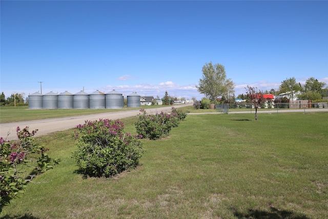 507 2nd St, Valier, MT 59486 - view of yard
