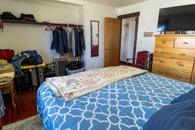 1827 Hollins Ave, Helena, MT 59601 - bedroom featuring wood finished floors and a closet