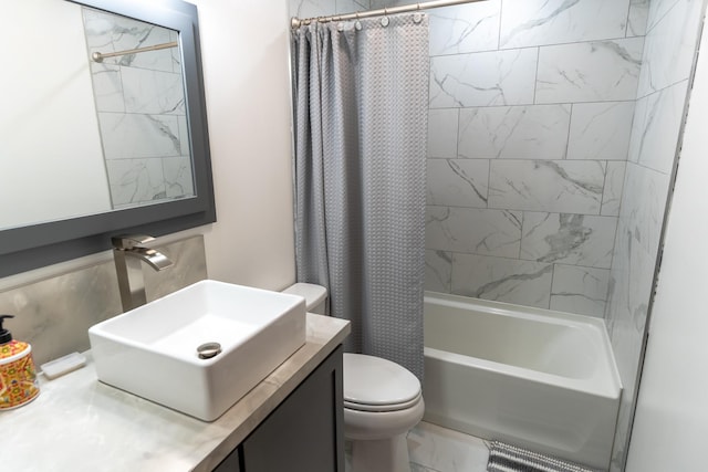 1827 Hollins Ave, Helena, MT 59601 - full bathroom with toilet, shower / bath combo, and vanity