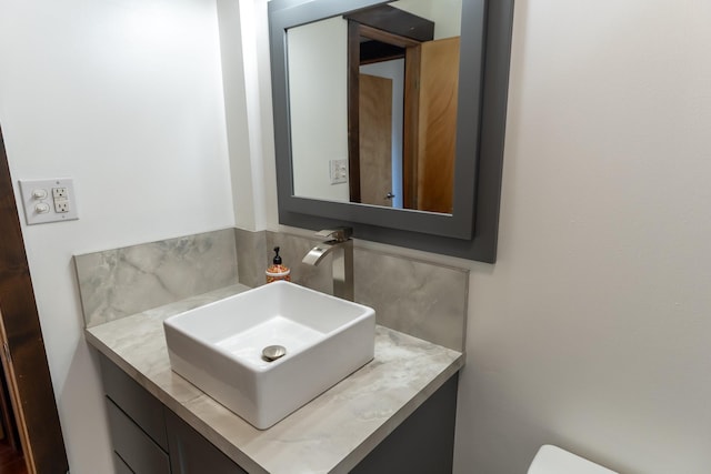 1827 Hollins Ave, Helena, MT 59601 - half bath featuring vanity and toilet