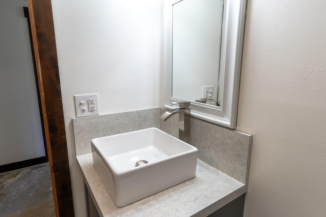 1827 Hollins Ave, Helena, MT 59601 - bathroom featuring a sink and a textured wall