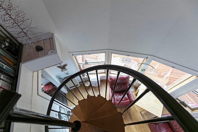 2879 Soft Rock Rd, Corvallis, MT 59828 - view of staircase