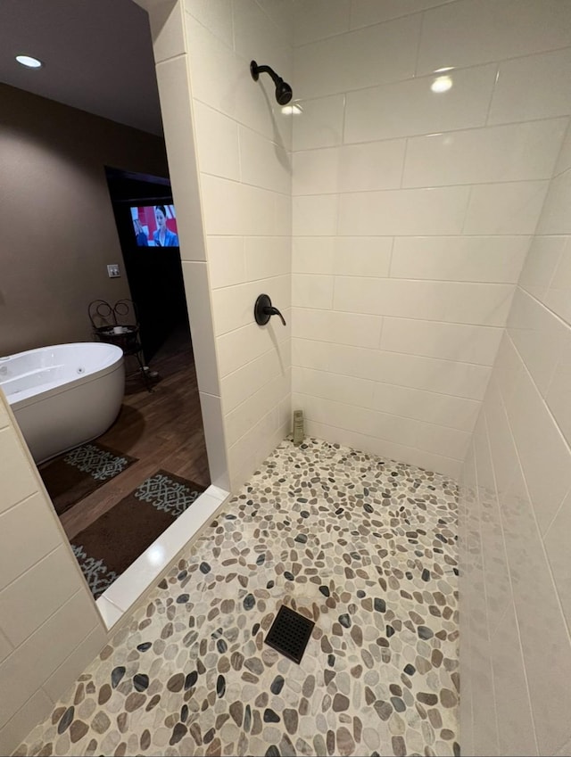 614 Johnson Ln, Superior, MT 59872 - bathroom with tiled shower