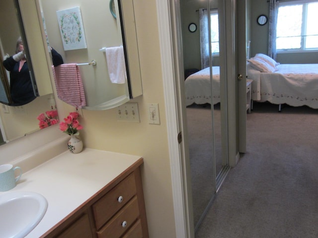 2220 Alpine Dr, Helena, MT 59601 - bathroom featuring ensuite bathroom and vanity