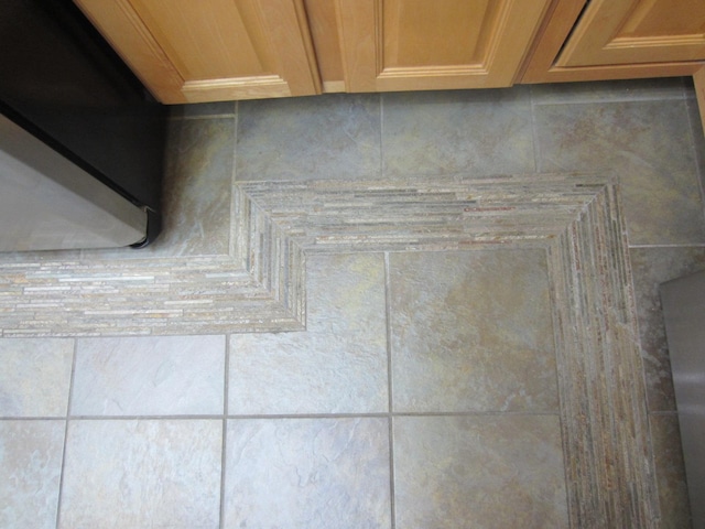 2220 Alpine Dr, Helena, MT 59601 - kitchen view