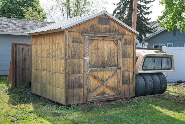 705 3rd St W, Polson, MT 59860 - view of shed
