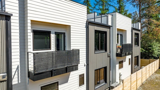 713 W 2nd St W, Whitefish, MT 59937 - view of side of property
