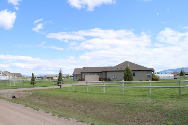 2567 Reardon Rd, Helena, MT 59602 - view of front facade featuring driveway and a garage