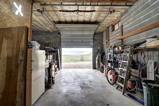 31521 Mcdonald Lake Rd, Saint Ignatius, MT 59865 - garage with electric water heater