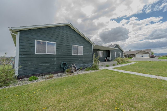 3319 Ivy Dr, Helena, MT 59602 - view of home's exterior featuring a yard