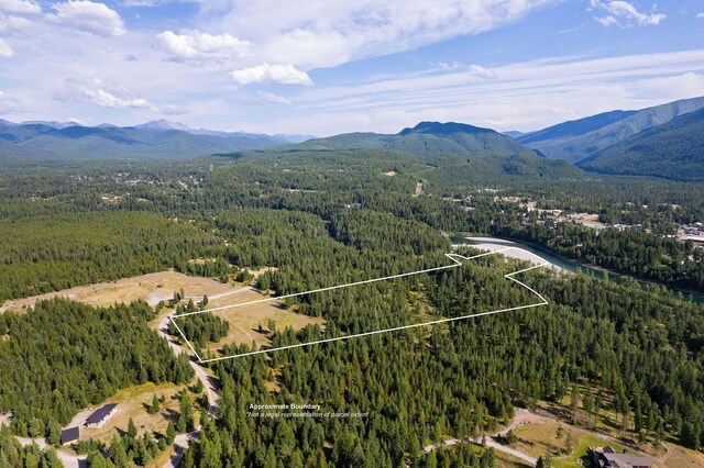 1182 Lake Meadow Way, Columbia Falls, MT 59912