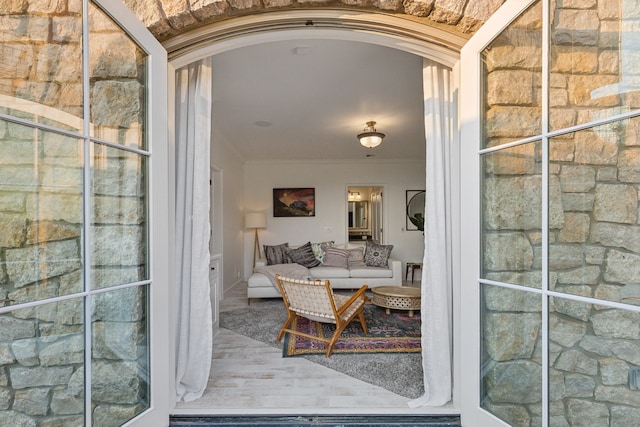 2761 Contour Rd, Missoula, MT 59802 - living area featuring arched walkways and ornamental molding