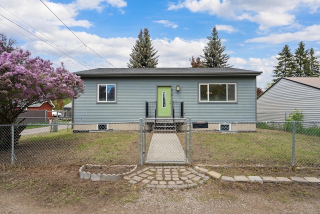 515 W Oregon St, Kalispell, MT 59901 - view of front of home with a gate
