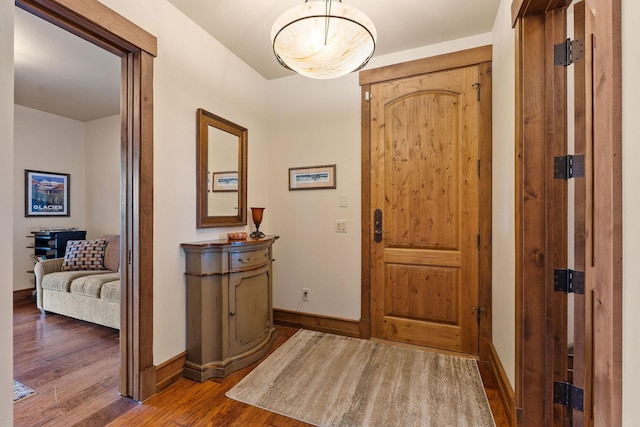 5675 US Highway 93 S Unit 10, Somers, MT 59932 - entryway featuring dark wood finished floors and baseboards