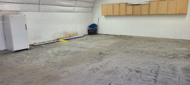 8 Teresa Ln, Great Falls, MT 59404 - parking garage featuring freestanding refrigerator