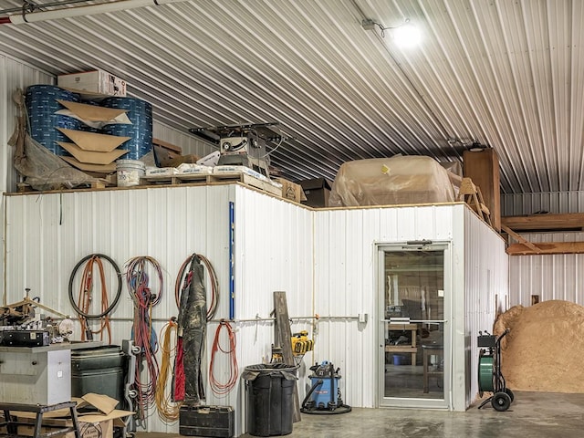 89 Wild Rose Trl, Roberts, MT 59070 - view of garage