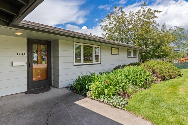 160 Sherwood Ln, Kalispell, MT 59901 - view of doorway to property