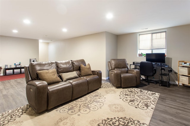 89 Alyvia Ln, Butte, MT 59701 - living area featuring wood finished floors, recessed lighting, and baseboards
