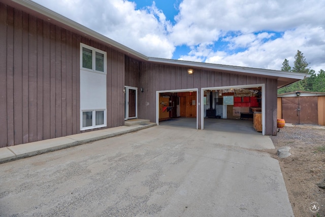 15 Vigilante Trl, Clancy, MT 59634 - garage with driveway
