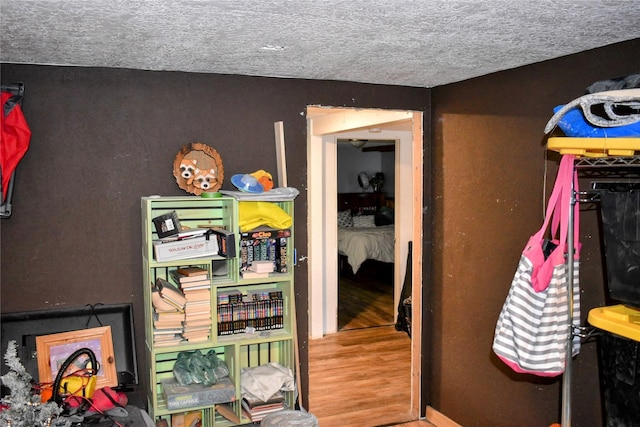 83 Indian Head Rd, Libby, MT 59923 - detailed view of a textured ceiling and wood finished floors