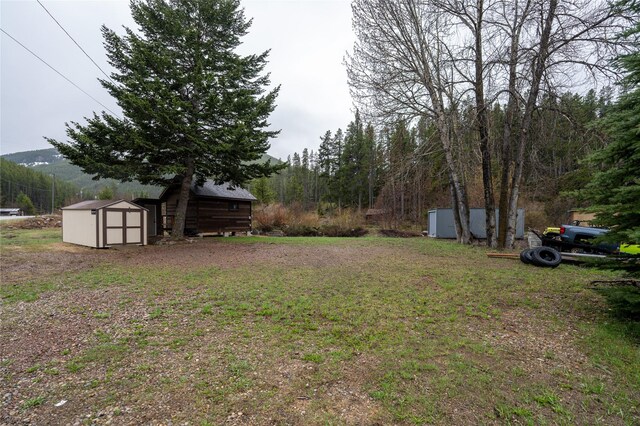 612 S Main St, Neihart, MT 59465 - view of yard