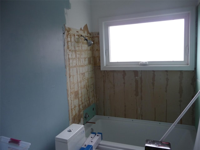 3115 8th Ave N, Great Falls, MT 59401 - full bathroom featuring toilet
