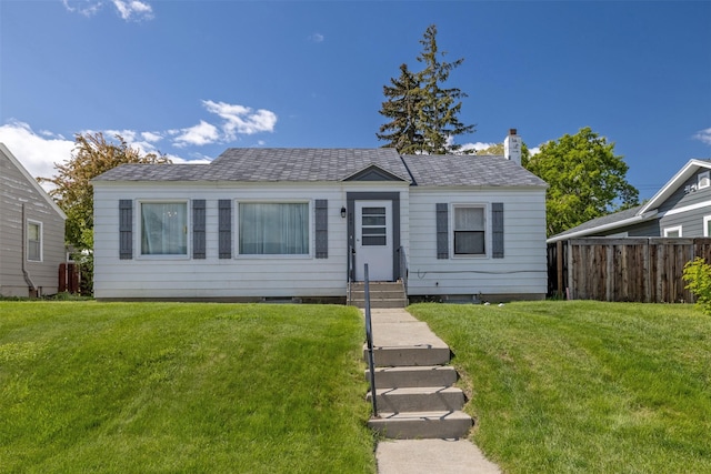 925 Hollins Ave, Helena, MT 59601 - bungalow-style home with entry steps and a chimney