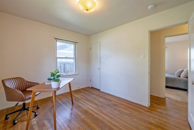 925 Hollins Ave, Helena, MT 59601 - home office featuring light wood-type flooring