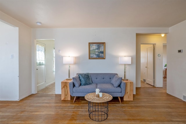 925 Hollins Ave, Helena, MT 59601 - living room featuring wood finished floors and baseboards