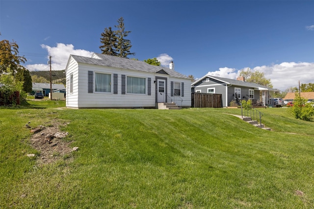 925 Hollins Ave, Helena, MT 59601 - rear view of property featuring entry steps