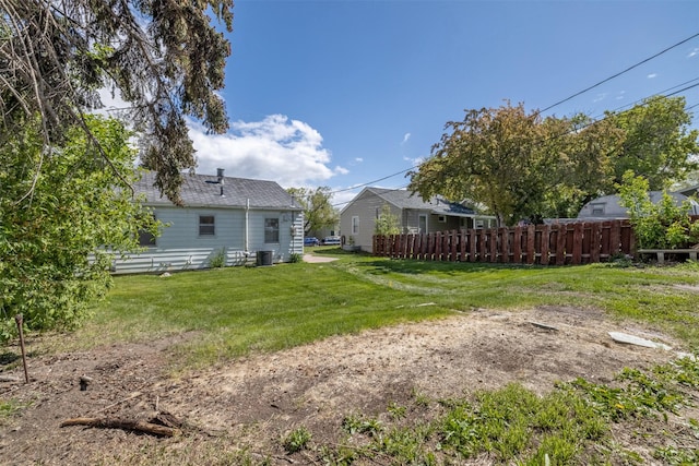 925 Hollins Ave, Helena, MT 59601 - view of yard featuring central AC