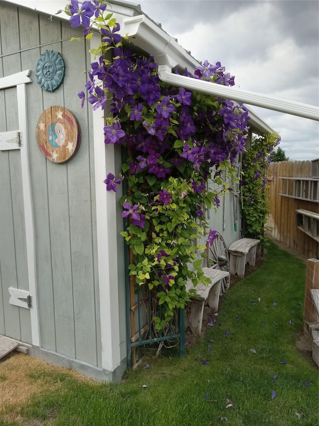 158 Parkside Dr, Kalispell, MT 59901 - view of side of property