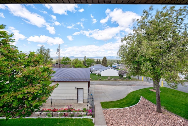 1502 Hauser Blvd, Helena, MT 59601 - view of grassy yard
