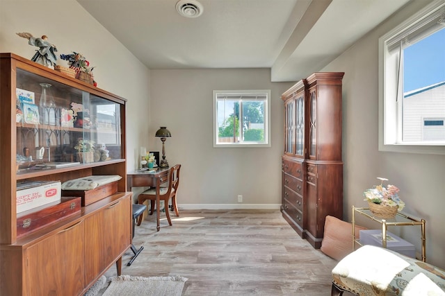 510 Mission St, Stevensville, MT 59870 - office space featuring light wood finished floors and baseboards
