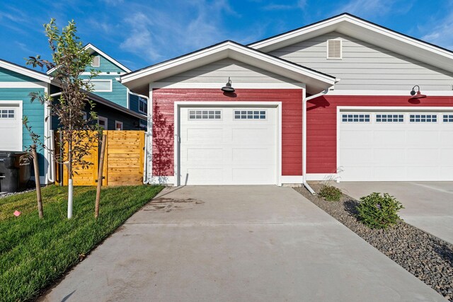 604 Holstein Way, Kalispell, MT 59901 - single story home featuring driveway and a garage