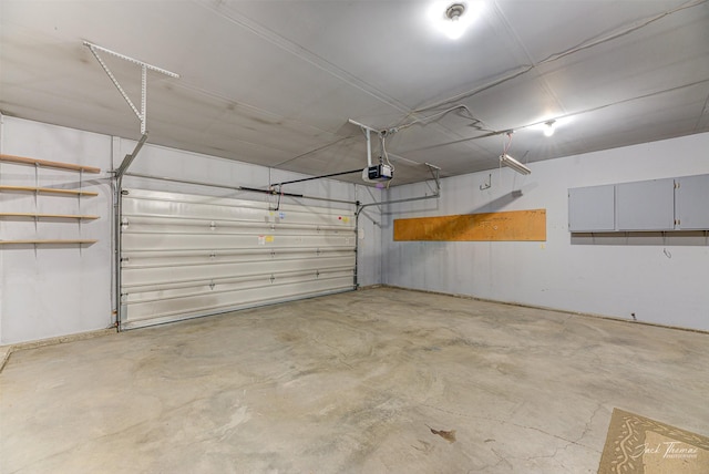 2685 Pinkerton Dr, East Helena, MT 59635 - garage with a garage door opener