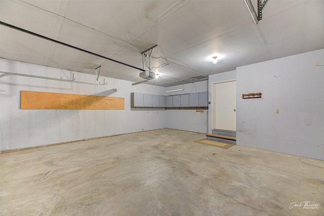 2685 Pinkerton Dr, East Helena, MT 59635 - garage with a garage door opener