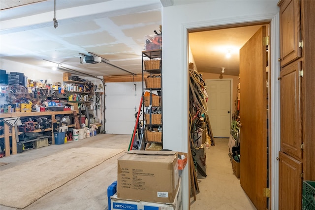 18711 Copper Ridge Trl, Florence, MT 59833 - garage with a garage door opener