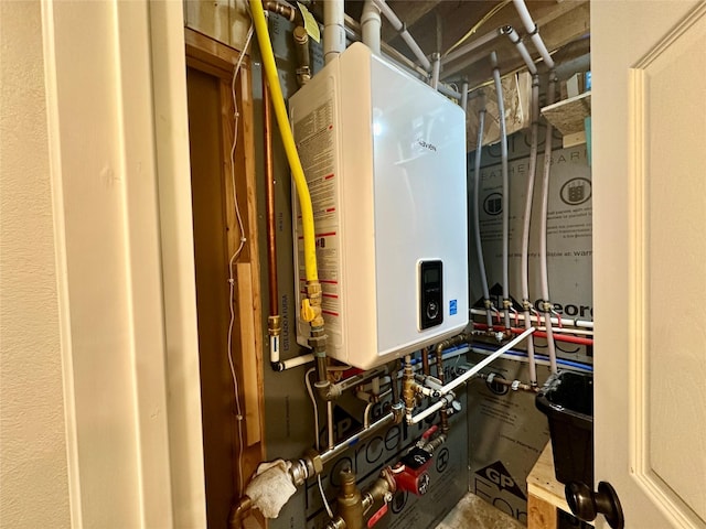 2513 8th Ave N, Great Falls, MT 59401 - utilities with water heater