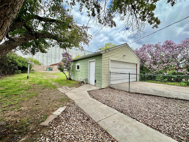 2513 8th Ave N, Great Falls, MT 59401 - view of detached garage