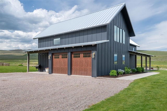 42730 Ridgeway Rd, Charlo, MT 59824 - garage featuring gravel driveway and a garage