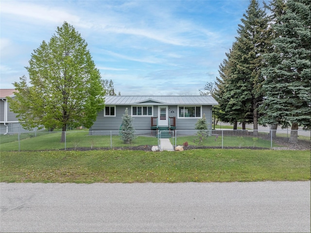 413 S Oak St, Townsend, MT 59644 - view of front of property featuring metal roof
