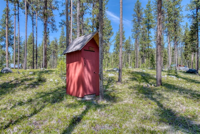 425 S O St, Sula, MT 59871 - view of shed featuring a forest view