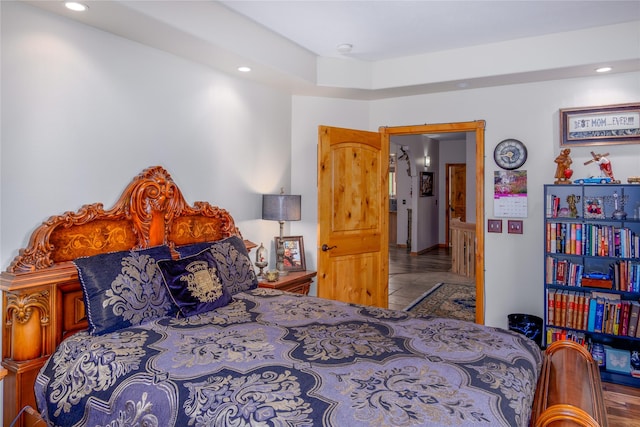 700 Airfield Rd, Libby, MT 59923 - tiled bedroom with recessed lighting