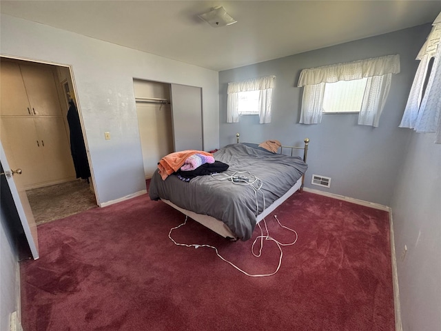 1030 Washington Ave, Havre, MT 59501 - bedroom featuring carpet, a closet, and baseboards