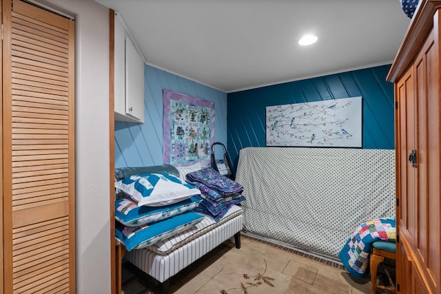36 Winchester St, Kalispell, MT 59901 - bedroom with crown molding and a closet