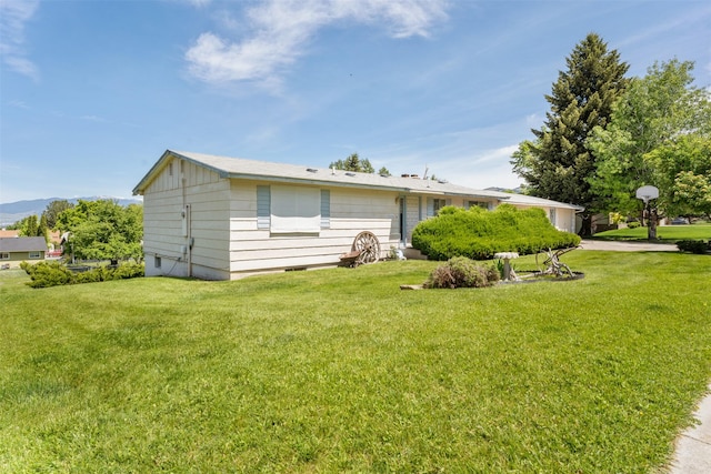 2404 56th St, Missoula, MT 59803 - view of front of property featuring a front lawn