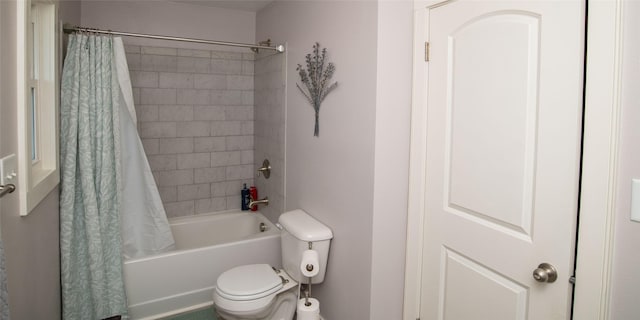 345 Ash Dr, Butte, MT 59701 - full bath featuring shower / bathtub combination with curtain and toilet