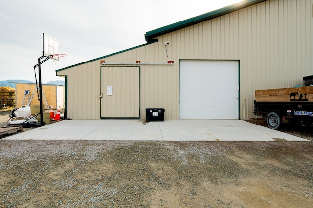 300 Morning View Dr, Kalispell, MT 59901 - detached garage with concrete driveway