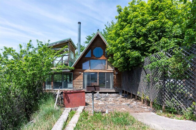 207 Oak Ln, Plains, MT 59859